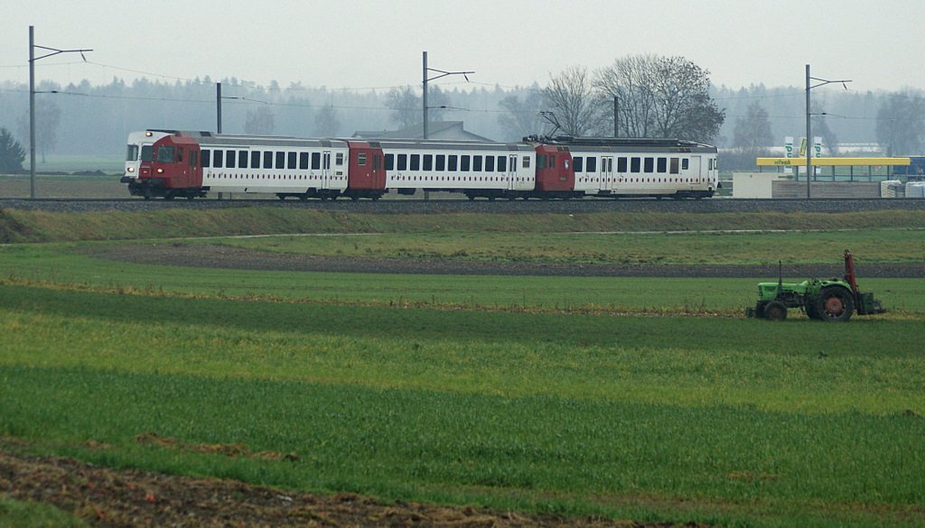 TPF local train by Ins.
07.12.2009