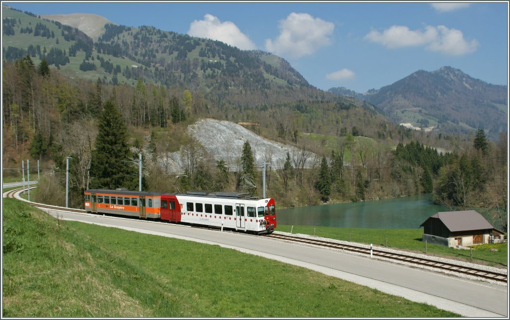 TPF local train by Lessoc. 
16.04.2011