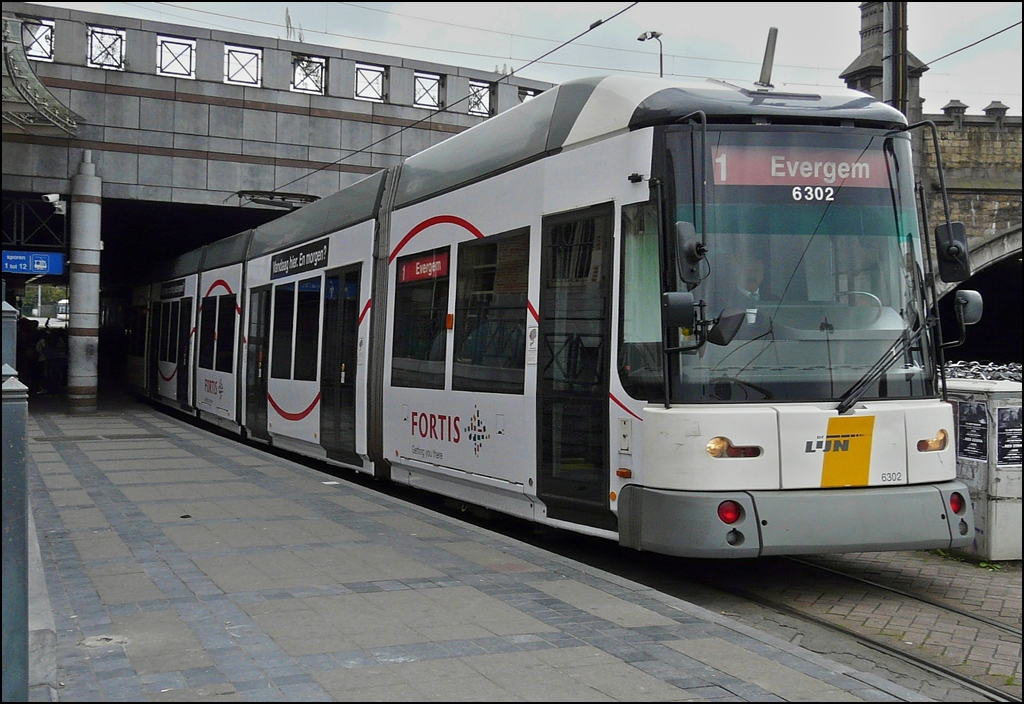 Tram N 6302 taken near the station Gent St Pieters on September 13th, 2008. 