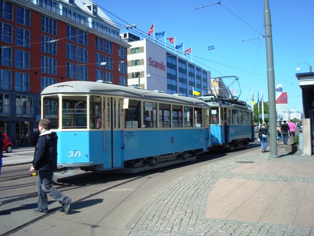 Tram no 371 Drottnigtorget 2009 - 05 - 16 (Göteborgsvarvet). 