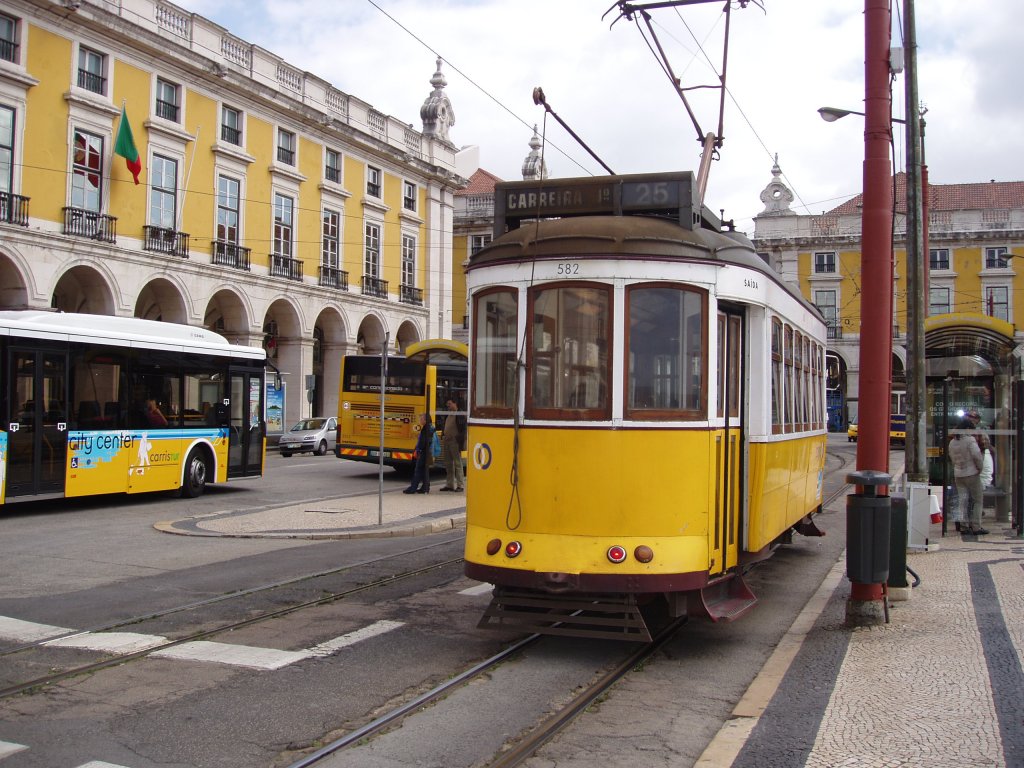 Tramway stop at the Main Square (praa do Comrcio) (March 2008).