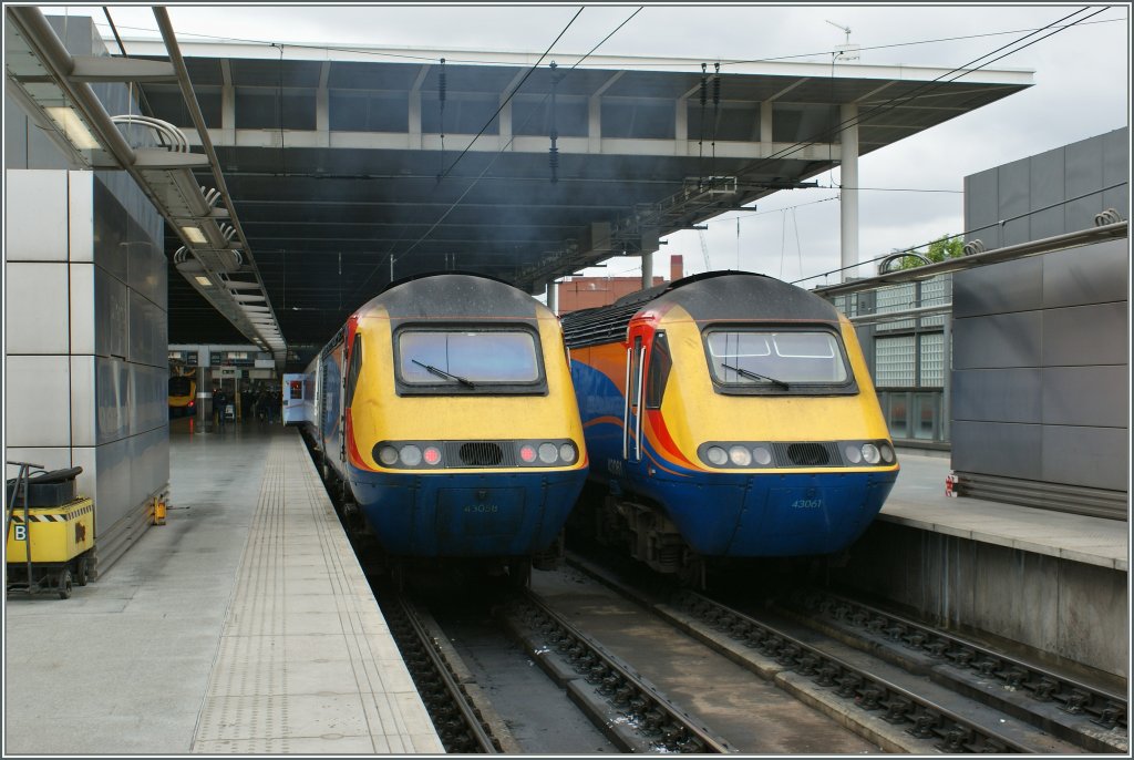 Two Midland HST 125 in London St Pancras.
18.05.2011
