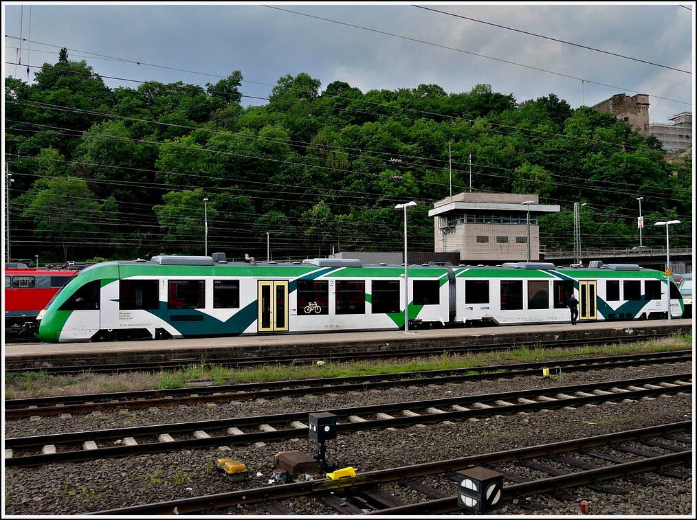 Vectus VT 253 picutred at the main station of Koblenz on May 22nd, 2011.