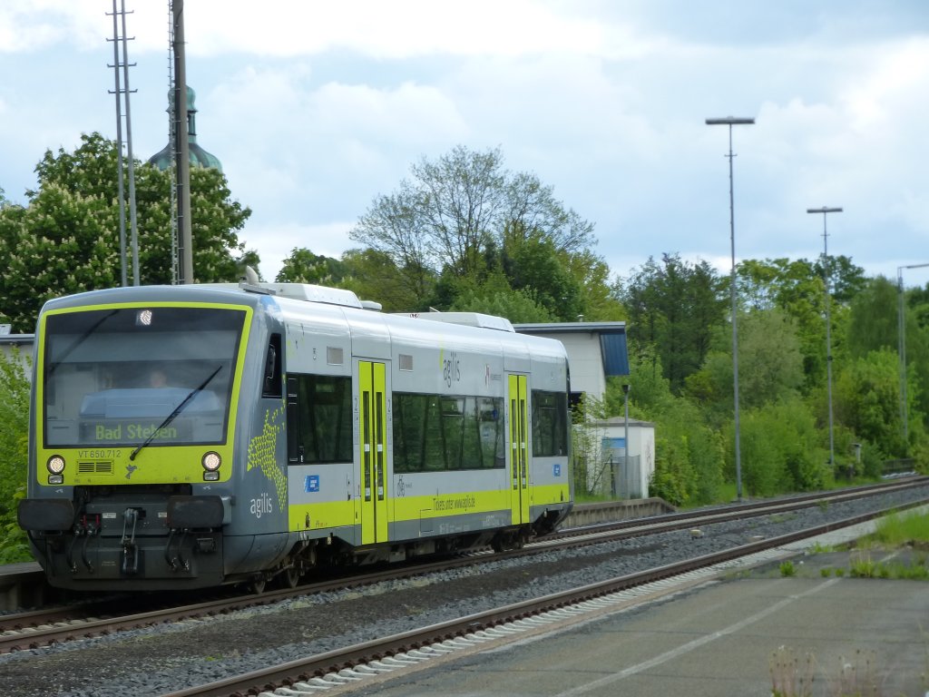 VT 650.712 is driving in Oberkotzau on May 21th 2013.