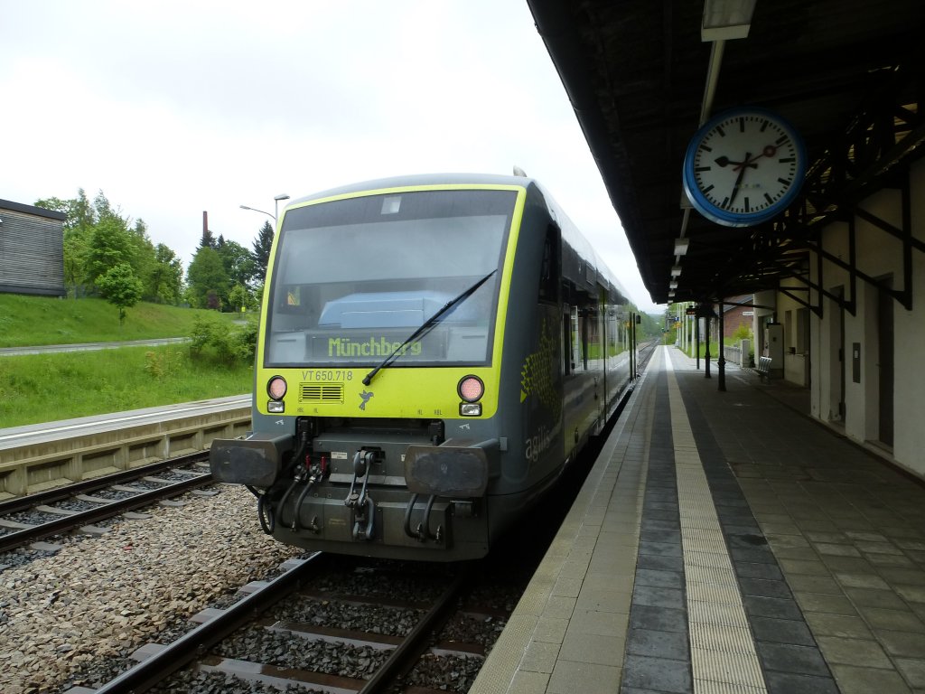 VT 650.718 is standing in Schwarzenbach an der Saale on May 22th 2013.