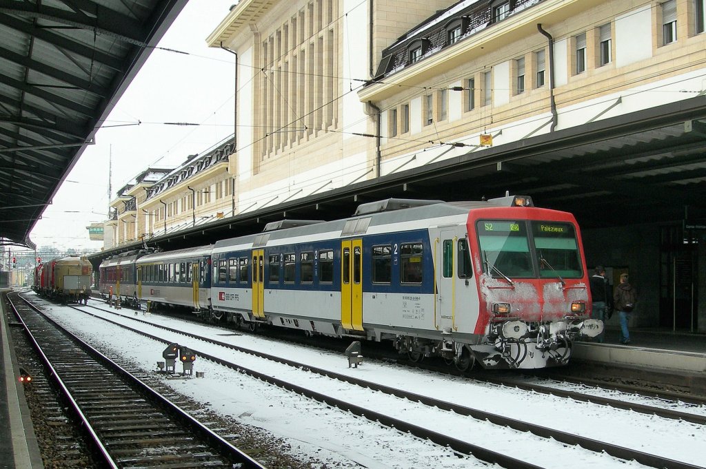 Wintertime in Lausanne: NPZ to Palzieux. 
18.12.2009
