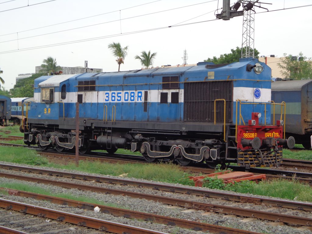 
WMD class locomotive 36508R is posing for a photograph near Egmore sched on 26th July.