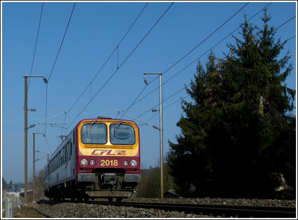 Z 2018 is running between Mersch and Lintgen on March 15th, 2012.