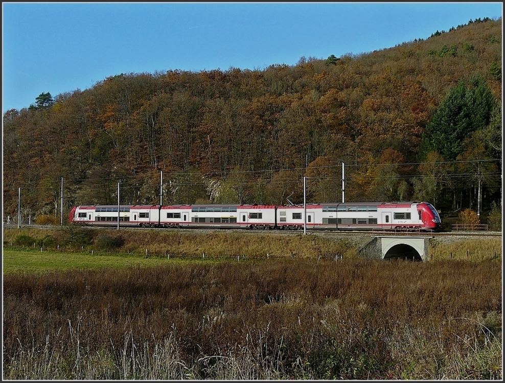 Z 2200 unit is running through Drauffelt on November 4th, 2008.