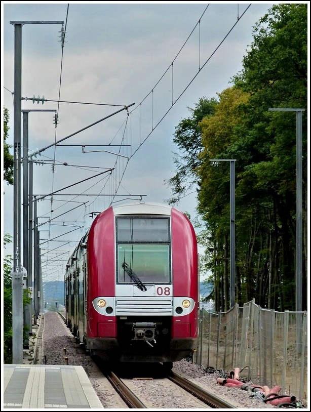 Z 2208 is arriving in Leudelange on August 13th, 2011.