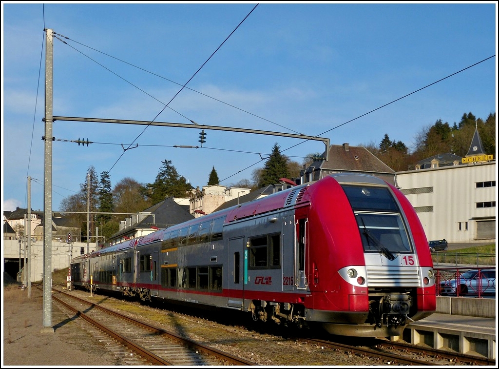 Z 2215 photographed in Wiltz on April 12th, 2012.