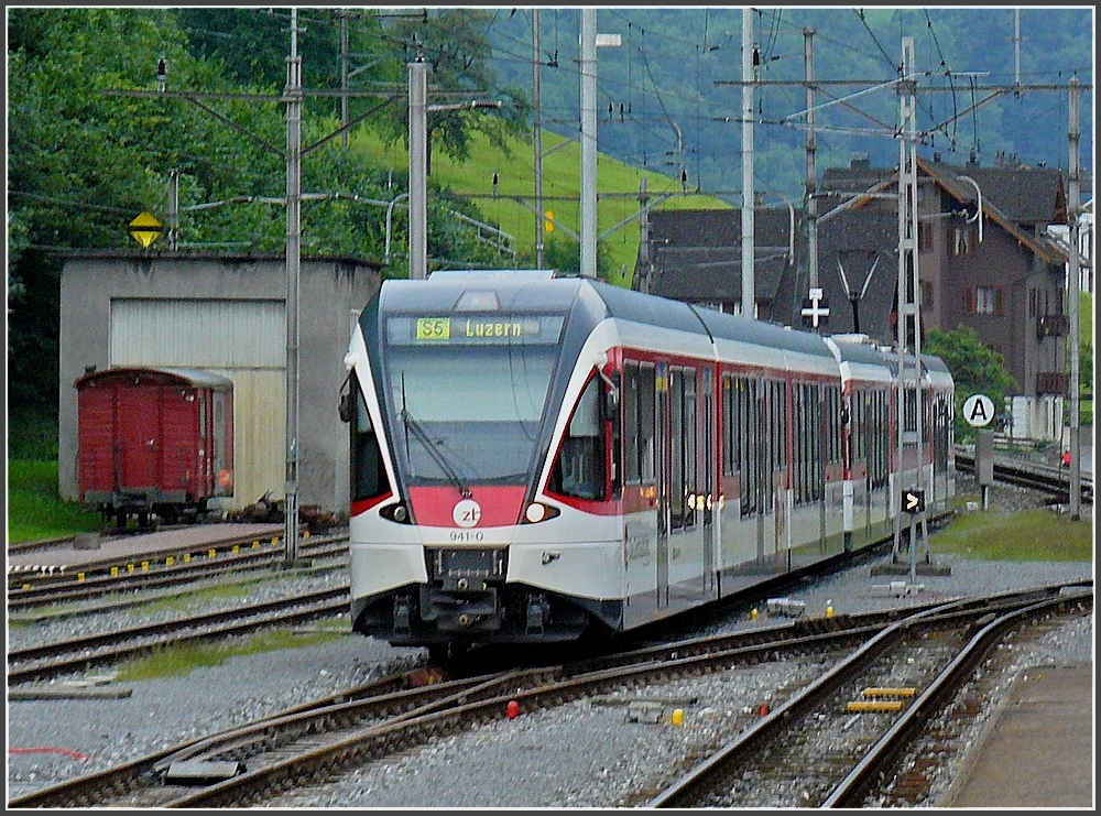 ZB local train to Luzern taken at Giswil on July 30th, 2008.
