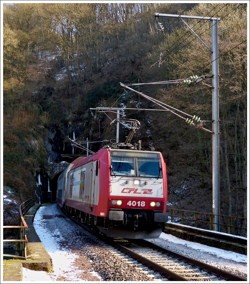 . 4018 is heading the IR 3712 Luxembourg City - Troisvierges in Goebelsmhle on February 18th, 2013.