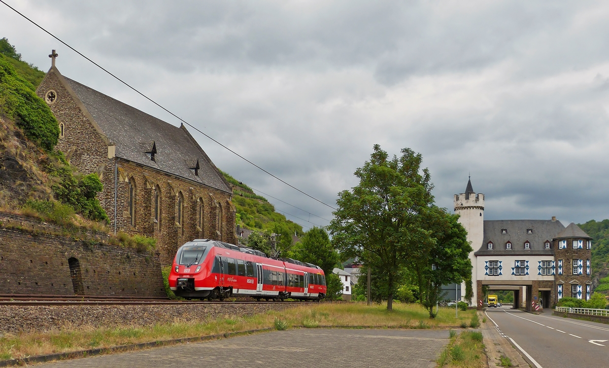 . 442 003  Nittel  is running through Gondorf on June 20th, 2014.