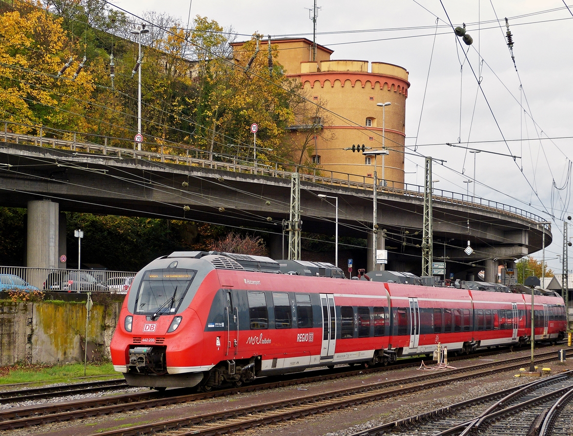 . 442 200  Hatzenport  pictured in the main station of Koblenz on November 3rd, 2014.