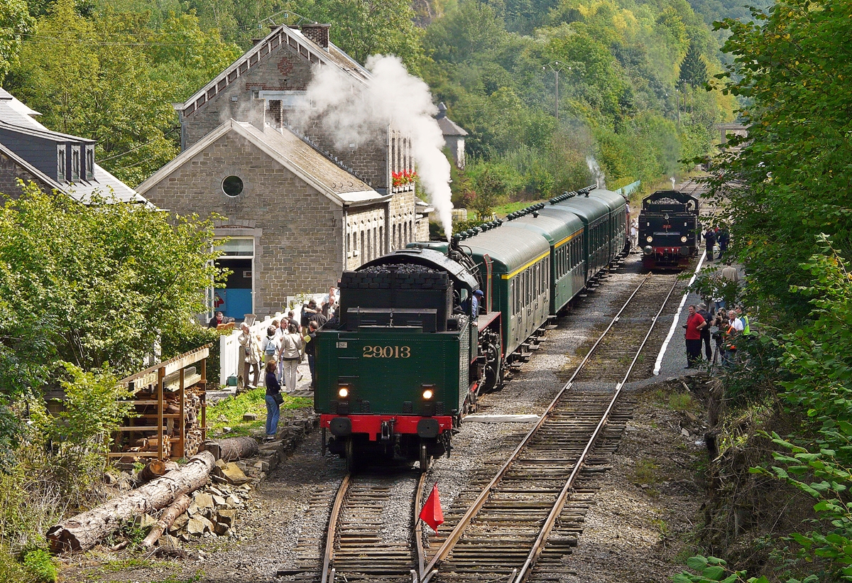 . HLV 29.013 is pushing its heritage train into the station Dorinne-Durnal on the heritage track Le Chemin de Fer du Bocq on August 14th, 2010.
