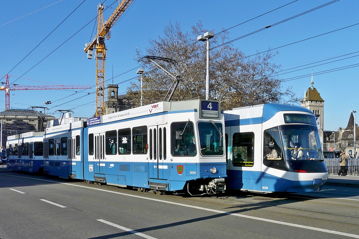 . Meeting of the Cobra tram N 3039 and Tram 2000 N 2041 on Bahnhofbrcke in Zrich on December 27th, 2009.