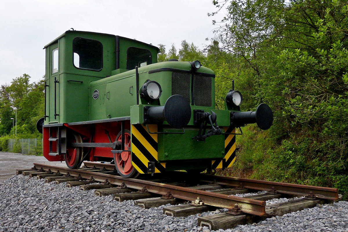 . The Deutz 57057 of the Schaefer Kalk GmbH & Co. KG photographed in Runkel-Steeden on May 26th, 2014.