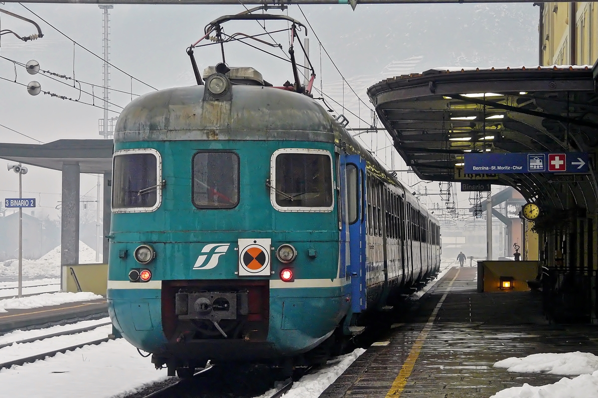 . The FS ALe 803 029 photographed in Tirano on December 24th, 2009.