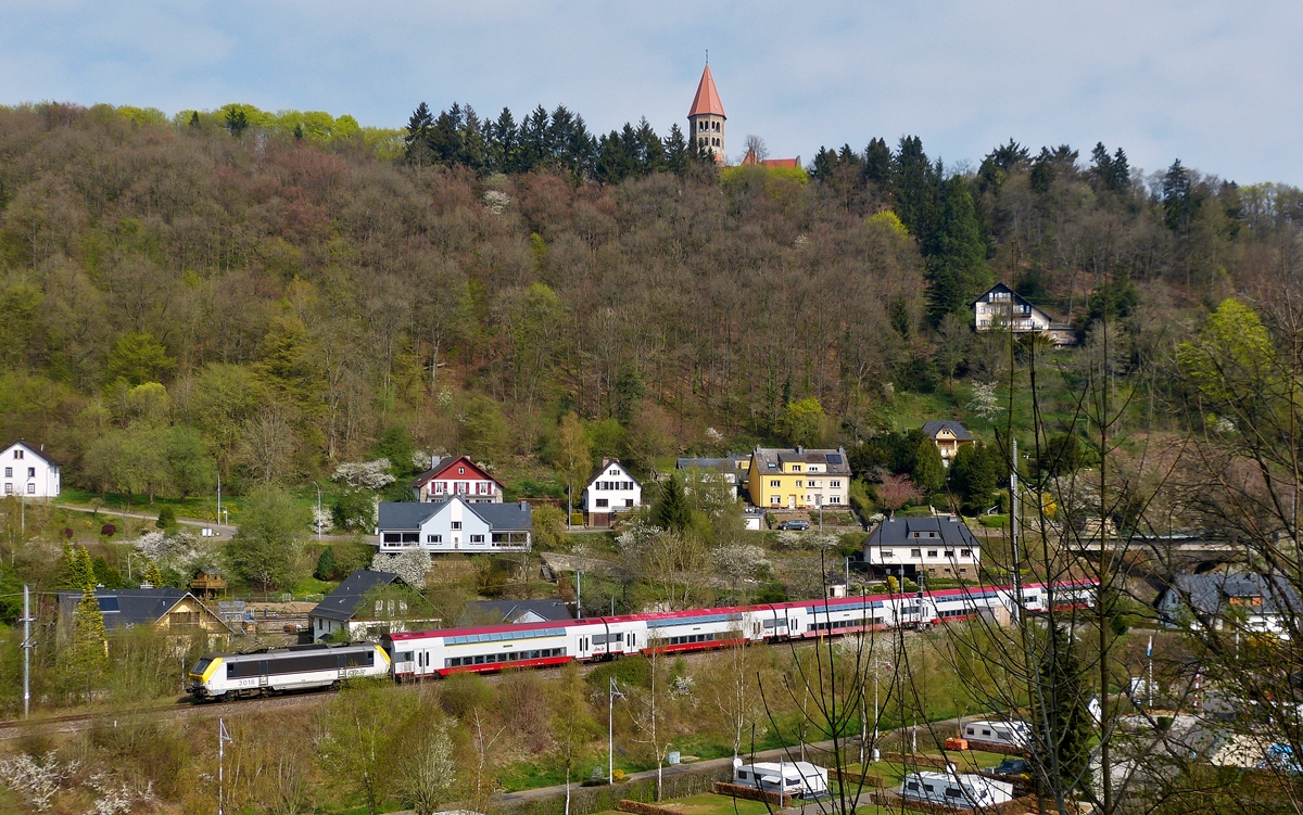 . The IR 3710 Luxembourg City - Troisvierges is running through Clervaux on April 11th, 2014.