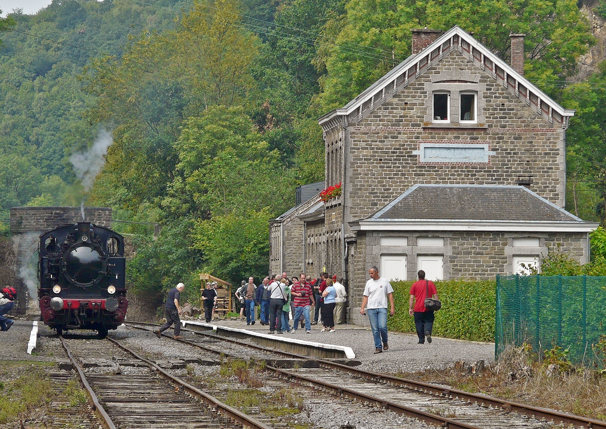 . The nice station Dorinne-Durnal on the heritage track Le Chemin de Fer du Bocq taken together with the steam engine AMTF KDL 7  Energie 507  on August 14th, 2010.