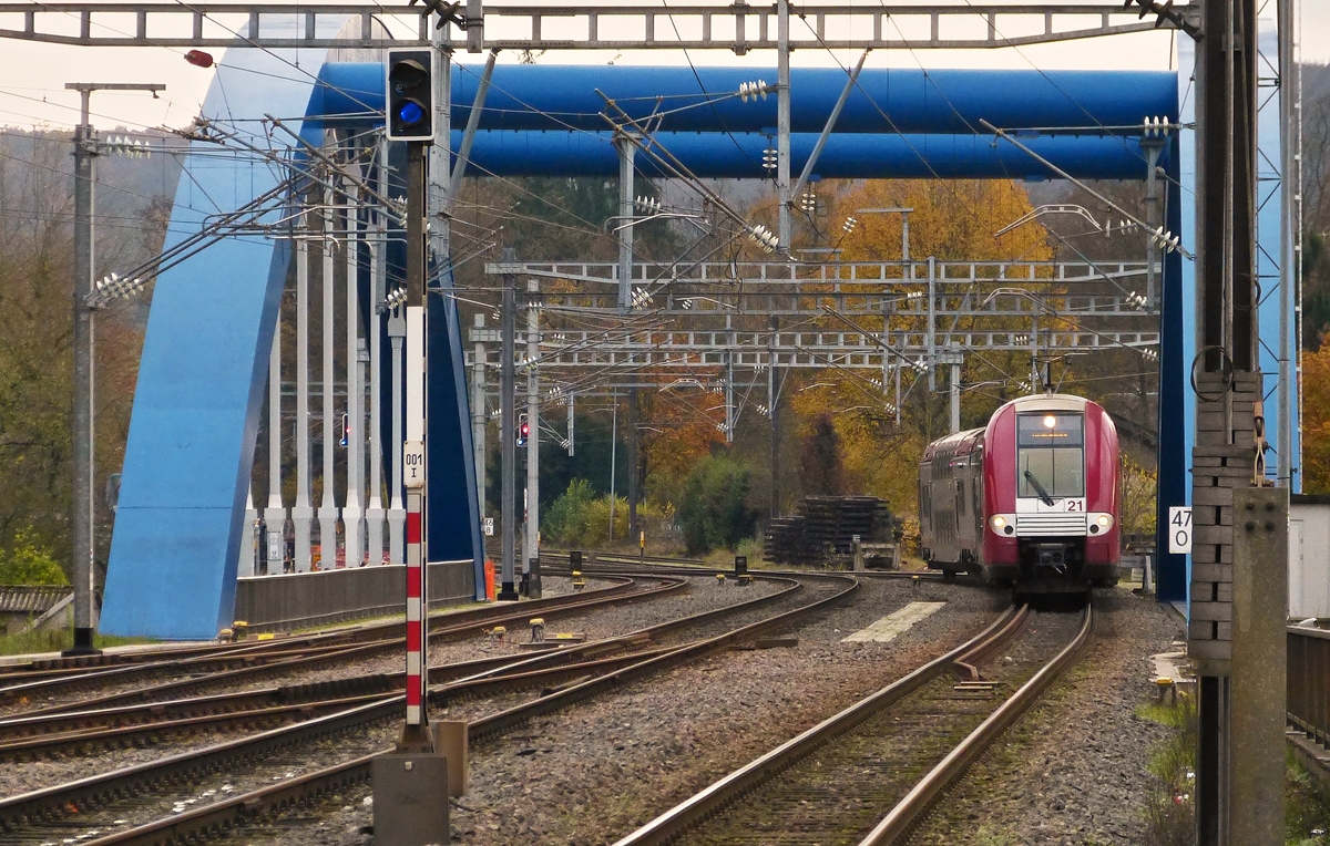 . The RB 3415 Luxembourg City - Ettelbrck is running over the Alzette bridge in Ettelbrck on November 5th, 2014.