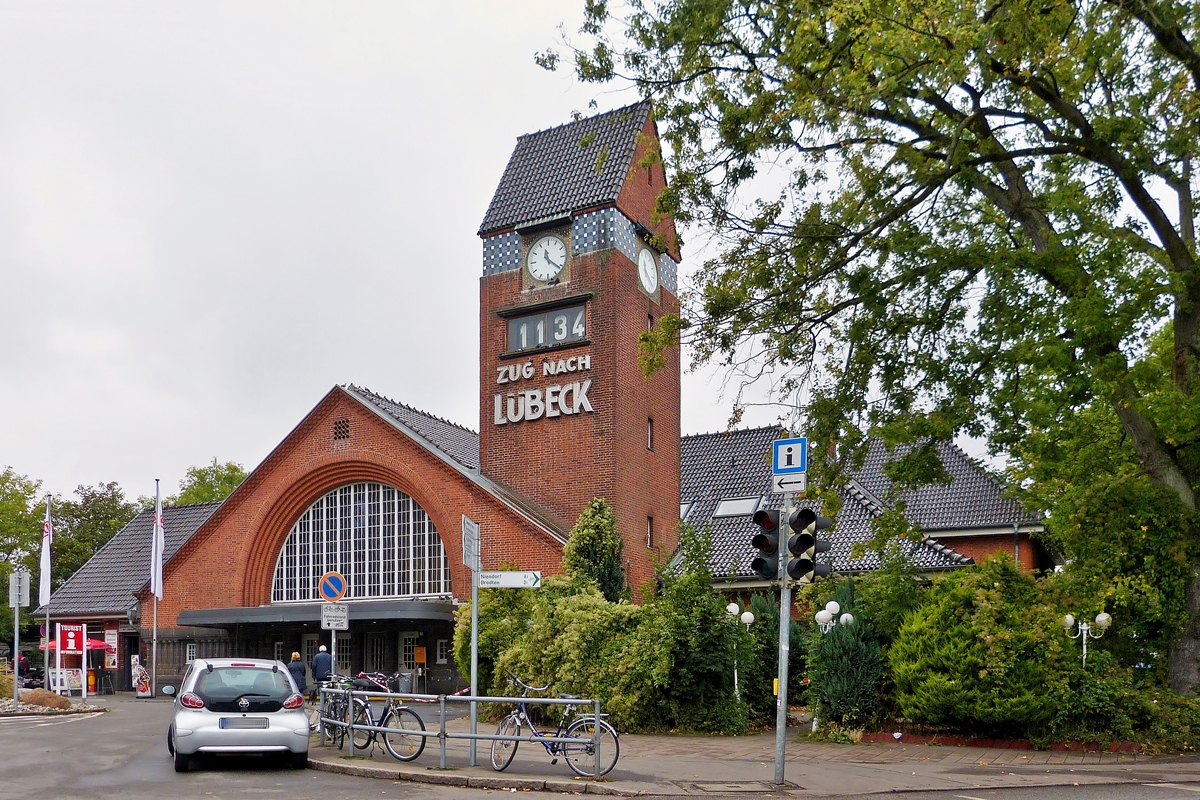 . The station Lbeck Travemnde Strand photographed on September 20th, 2013.
