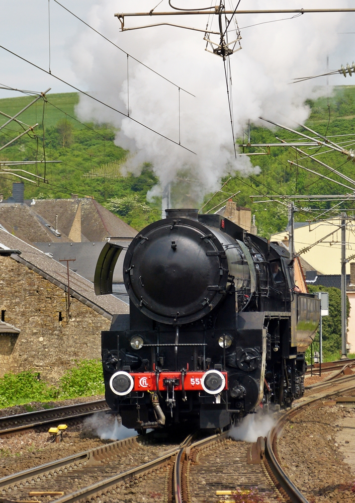 . The steam locomotive 5519 is entering into the station of Waaserbillig on April 26th, 2014.