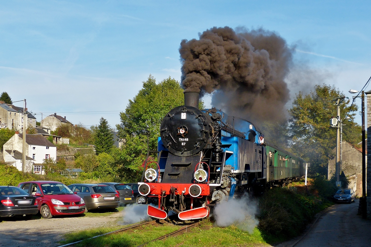 . The steamer Tkt 48-87 is hauling its train into the station of Vierves-sur-Viroin on the CFV3V (Chemin de Fer  Vapeur des 3 Valles) heritage track on September 28th, 2014.