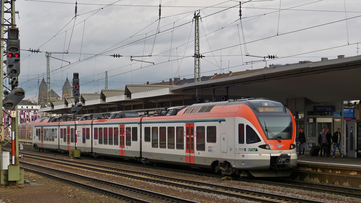 . The VIAS FLIRT 407 is entering into the main station of Koblenz on November 3rd, 2014.