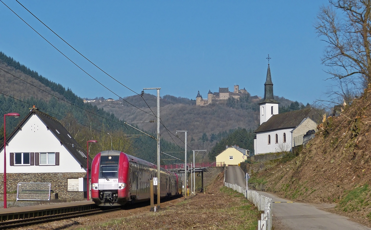 . Z 2200 double unit is running through Michelau on March 10th, 2014.