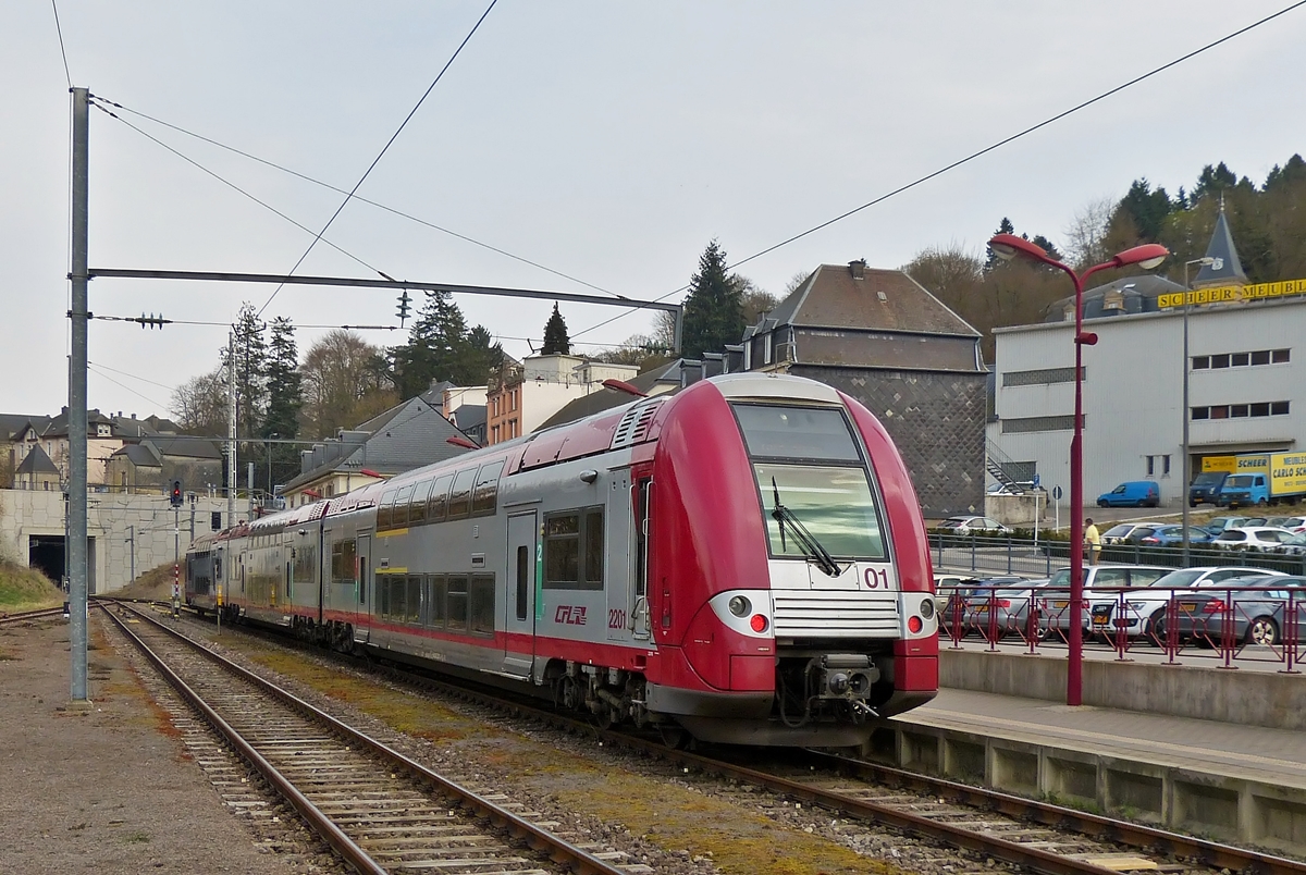 . Z 2201 is waitng for passengers in Wiltz on April 1st, 2014.