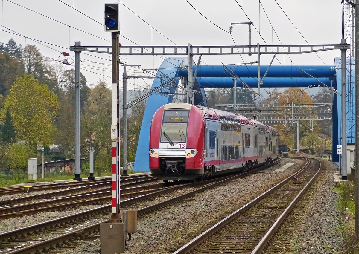 . Z 2213 is leaving the station of Ettelbrck on November 6th, 2014.