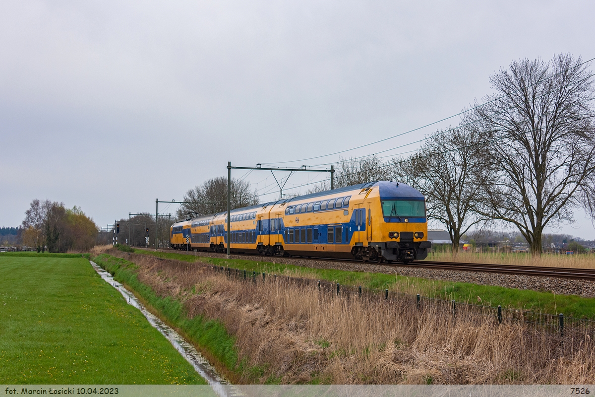 10.04.2023 | Soest - 7526 DDZ between Baarn - Amersfoort.