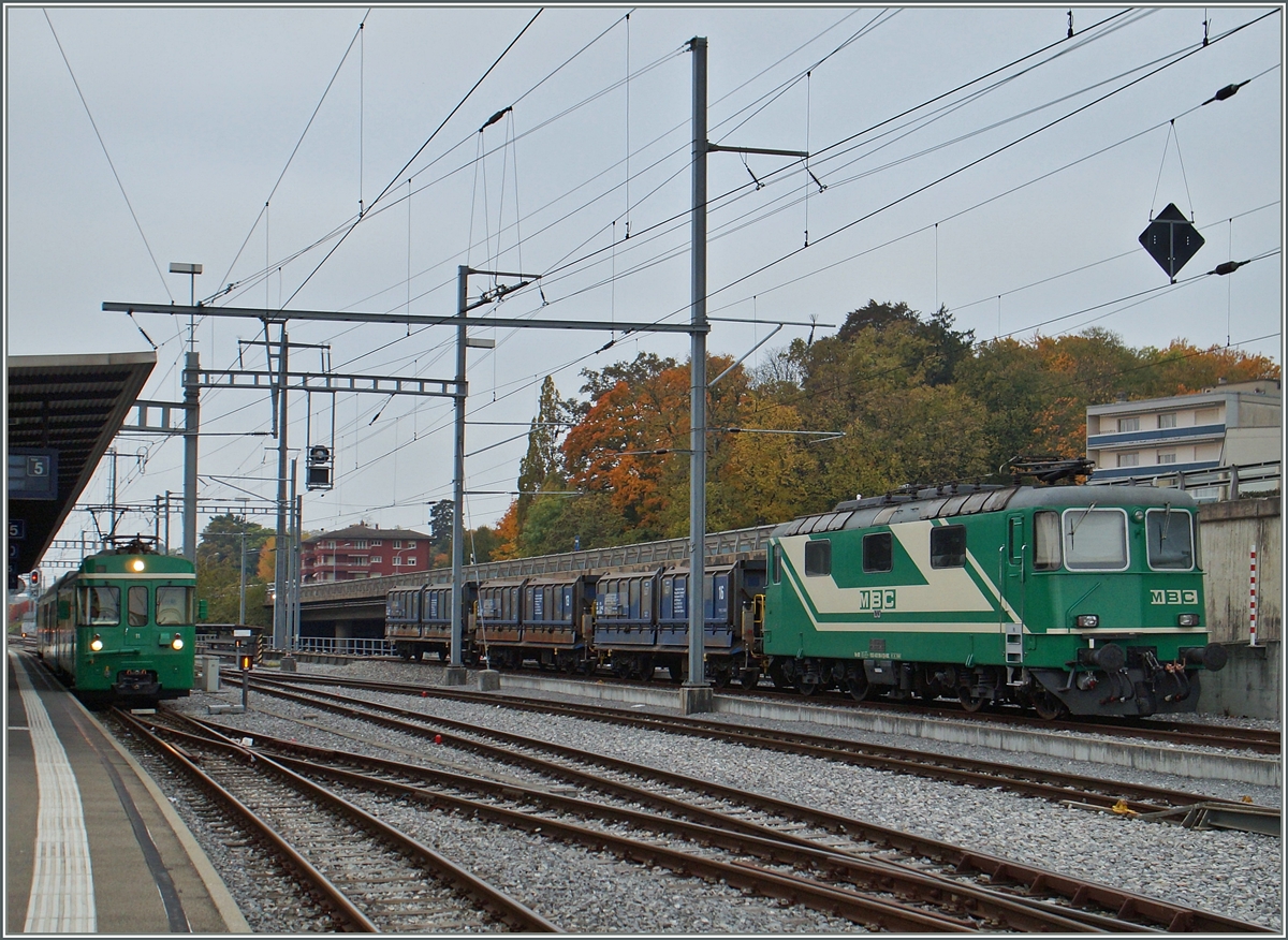 120 Years BAM MBC: BAM Re 420.5 and a BAM local train in Morges.
24.10.2015