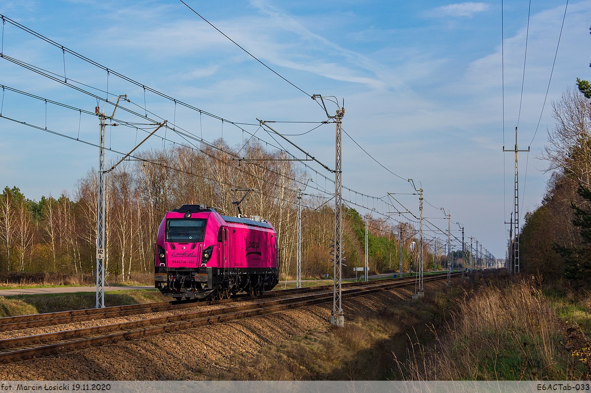 19.11.2020 | Misie - Dragon (E6ACTab-033) is heading towards Łuków.