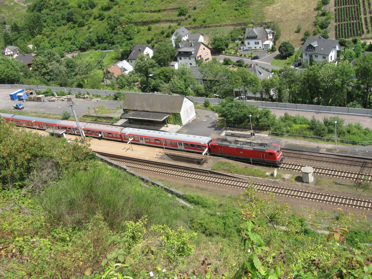 À BR 143 at Ediger-Eller station, July 2009.