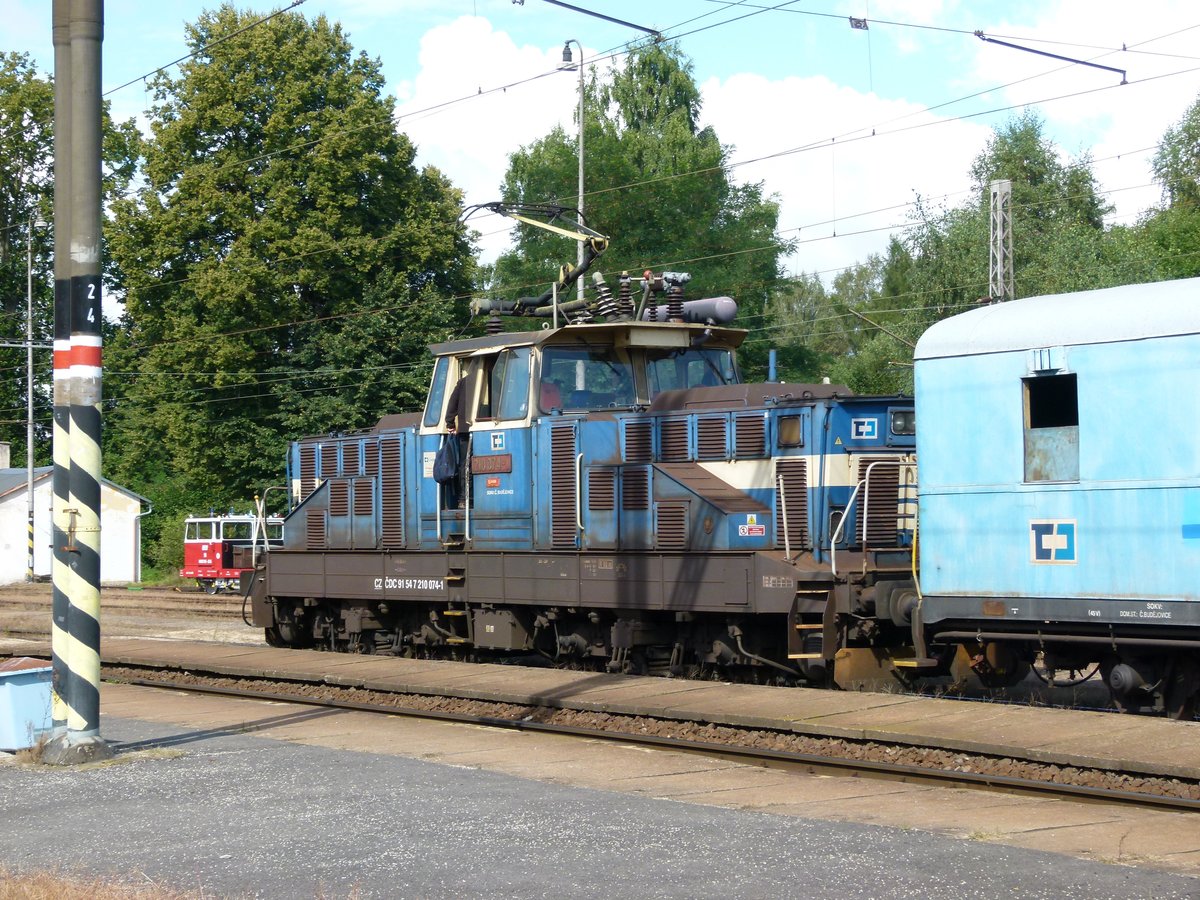 210 074-1 Jindřichův Hradec 22 August 2016