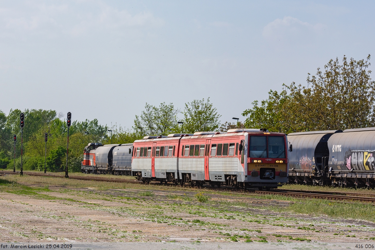 25.04.2019 | Berettyóújfalu - 416 006 enter the station from the side Püspökladány.