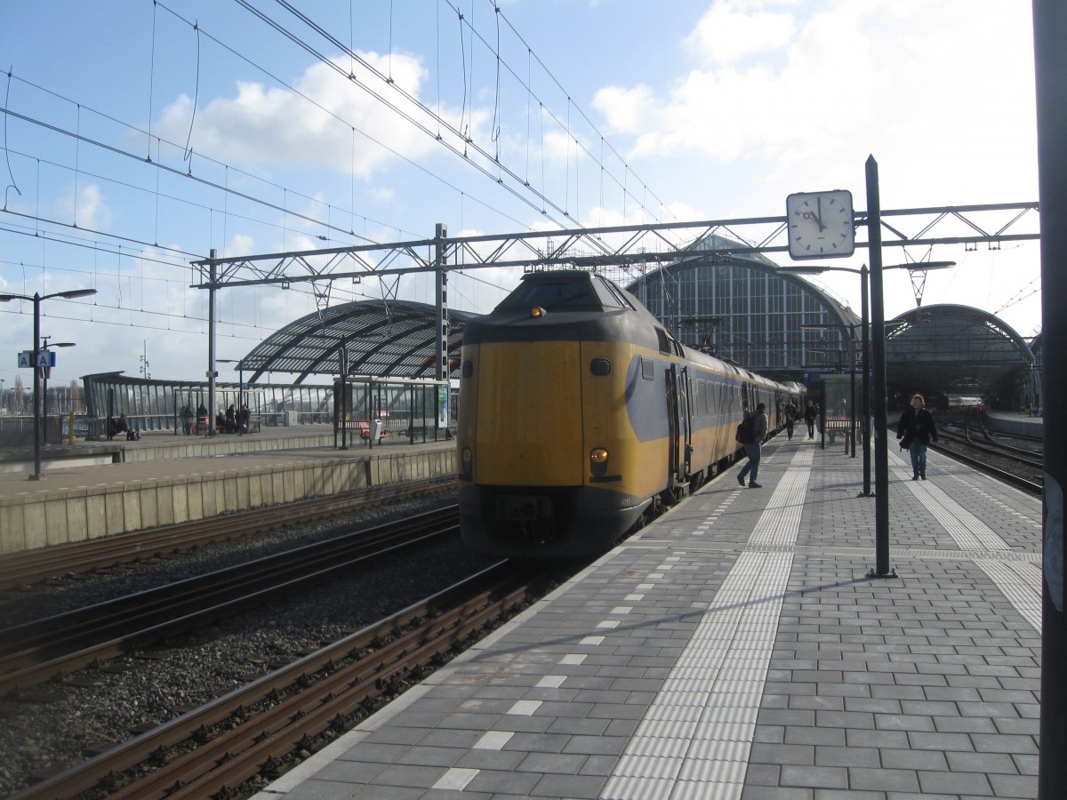 4-car  Koploper  EMU No 4217 waits for departure at Amsterdam CS. 01/03/2015.