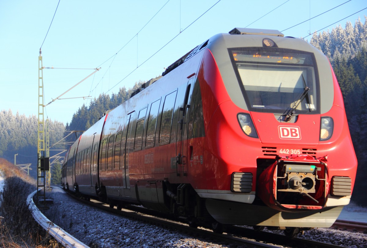 442 305 DB Regio near Förtschendorf 16/12/2013.