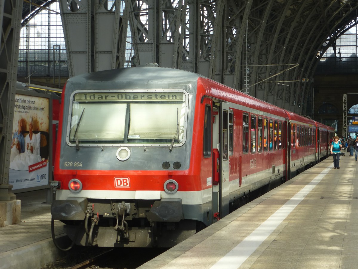 628 904 is standing in Frankfurt(Main) central station on August 23rd 2013.