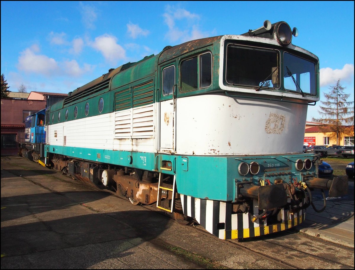 750 118-2 at 27.11. 2017 is Waiting to repair in the KDS Kladno