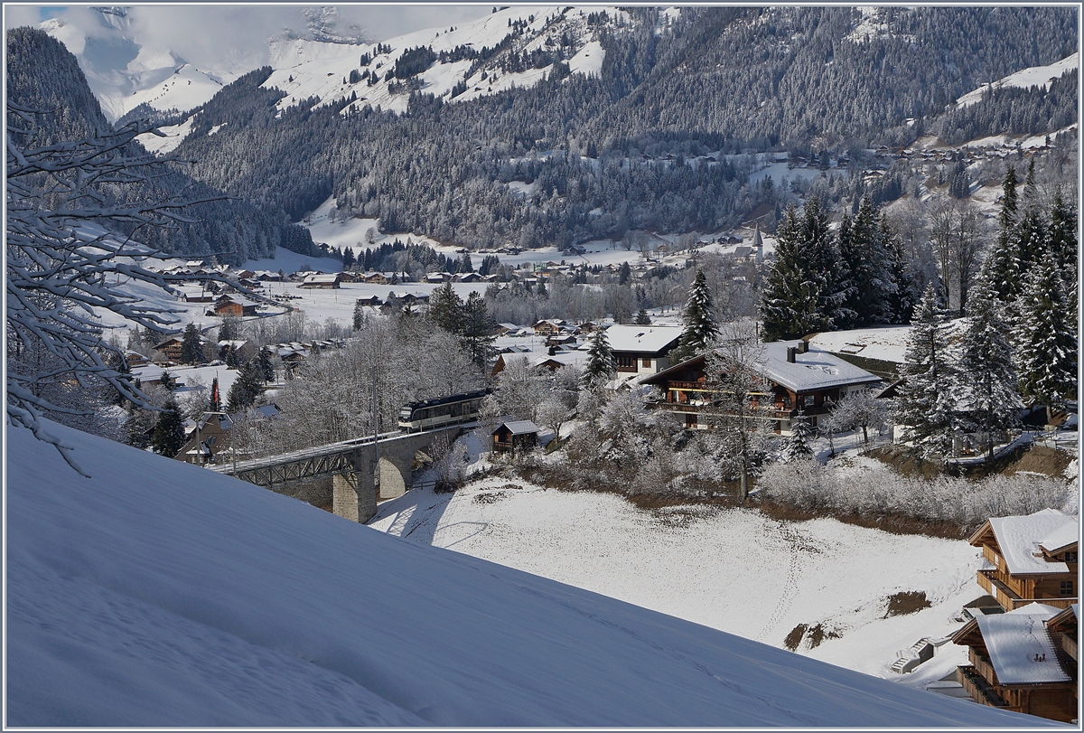 A Alpina local train service from Zweismmen to Montreux by Gstaad with the view ober the Saaneland.
02.02.2018