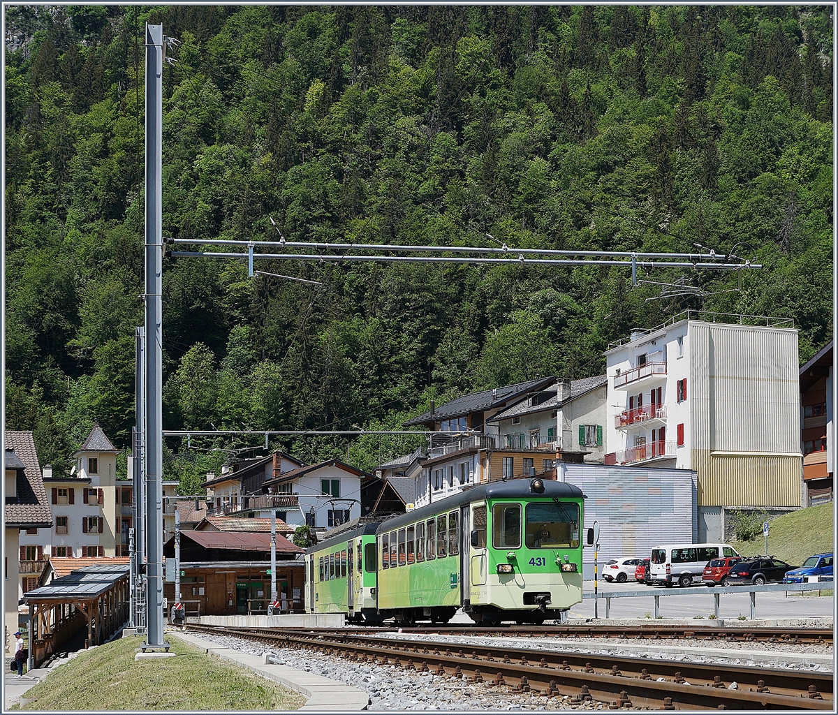 A ASD local train in the new Le Sépey Station. 

29.05.2020