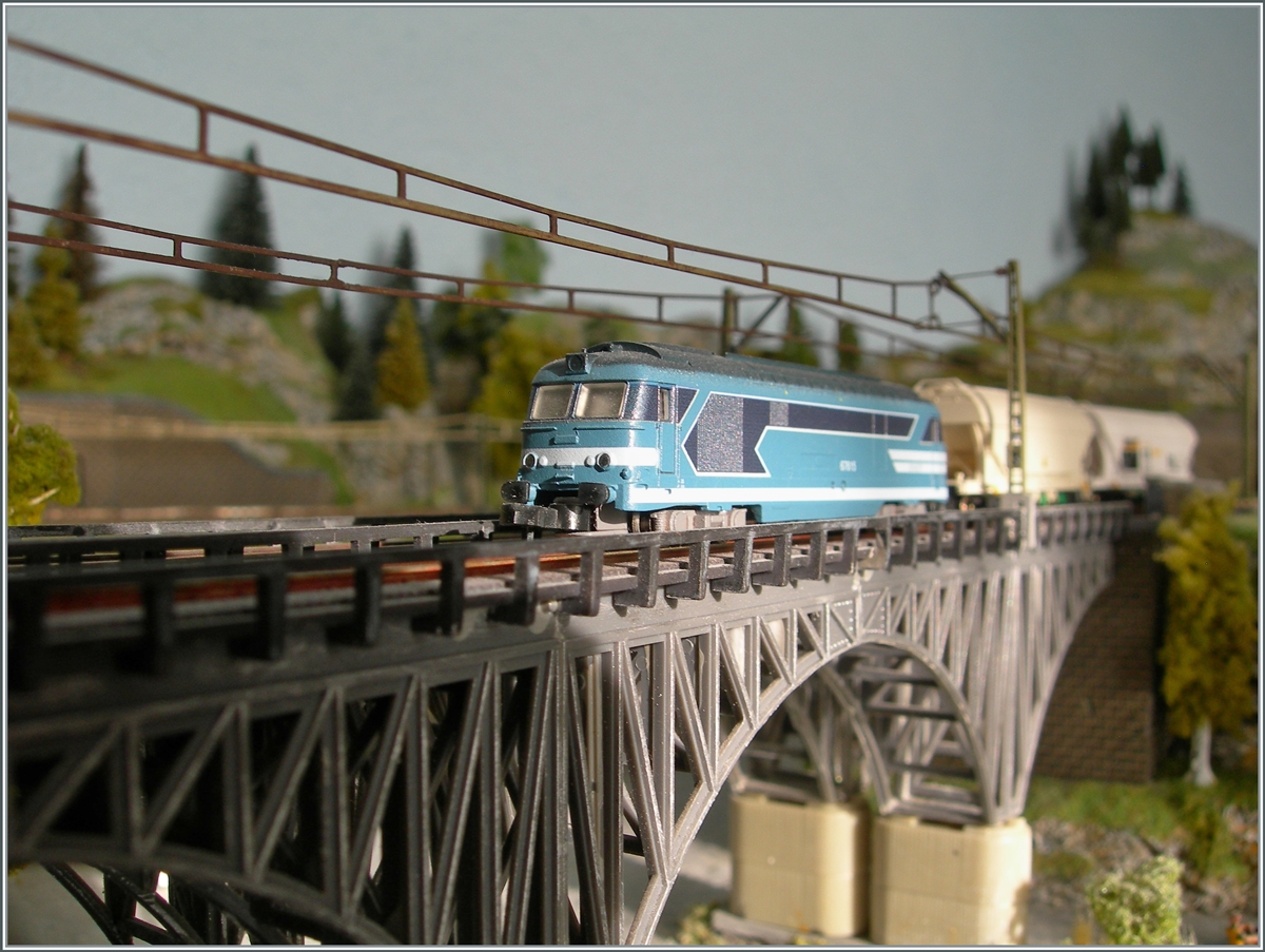 A azar models SNCF BB 67615 on  my model railroad szenerie. 26.11.2022