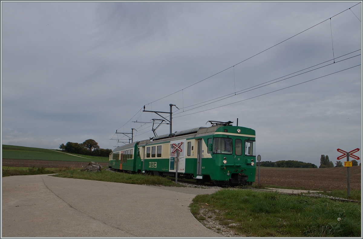 A BAM local train between Apples and Yens.
15.10.2014