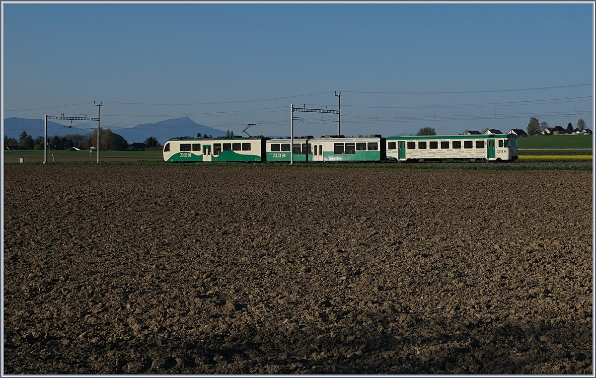 A BAM local train service by Chigny. 10.04.2017