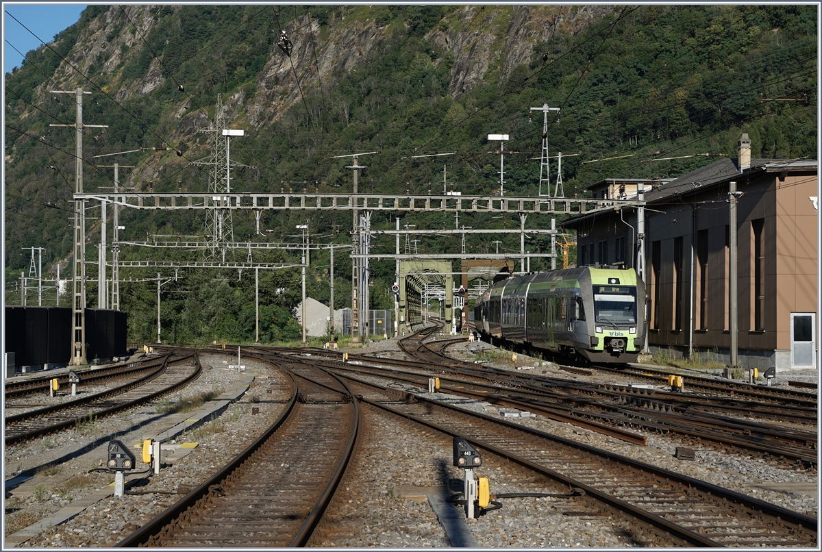 A BLS Lötschberger ist arriving at Brigt.
14.08.2016 