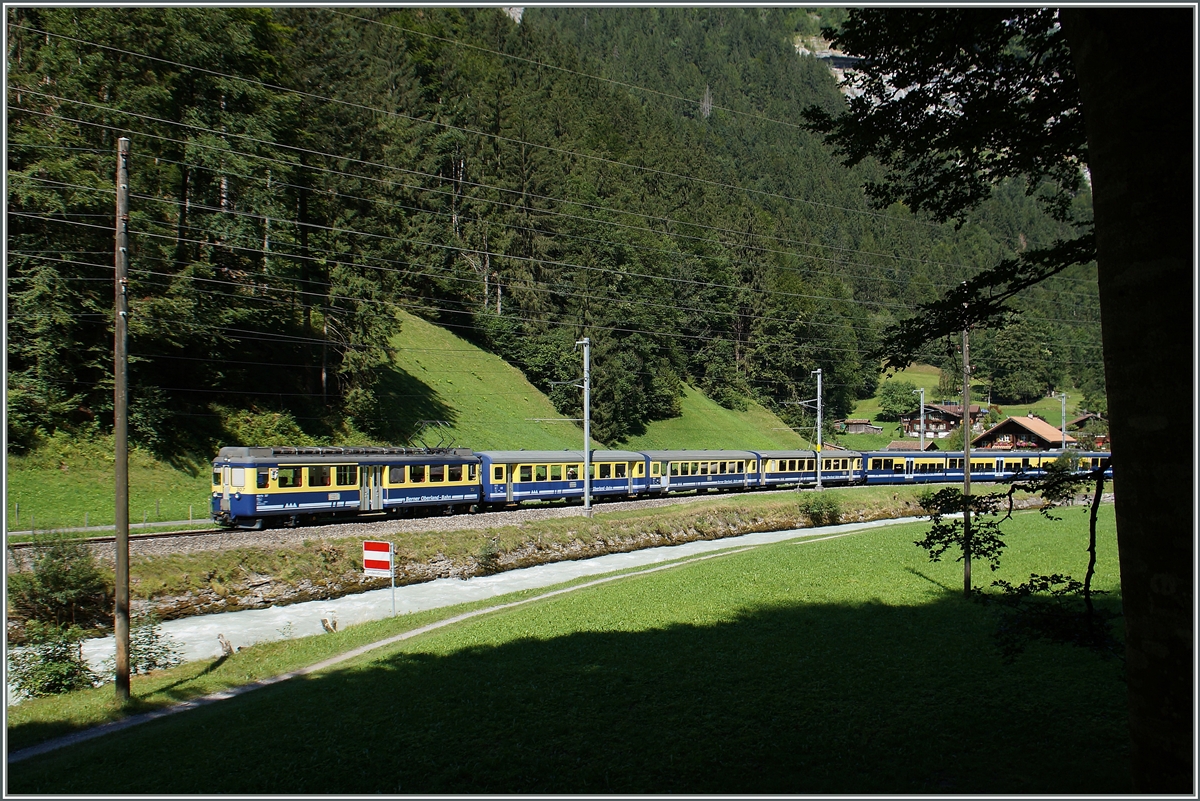 A BOB local train between Zweilütschinen and Lauterbrunnen.
07.08.2015